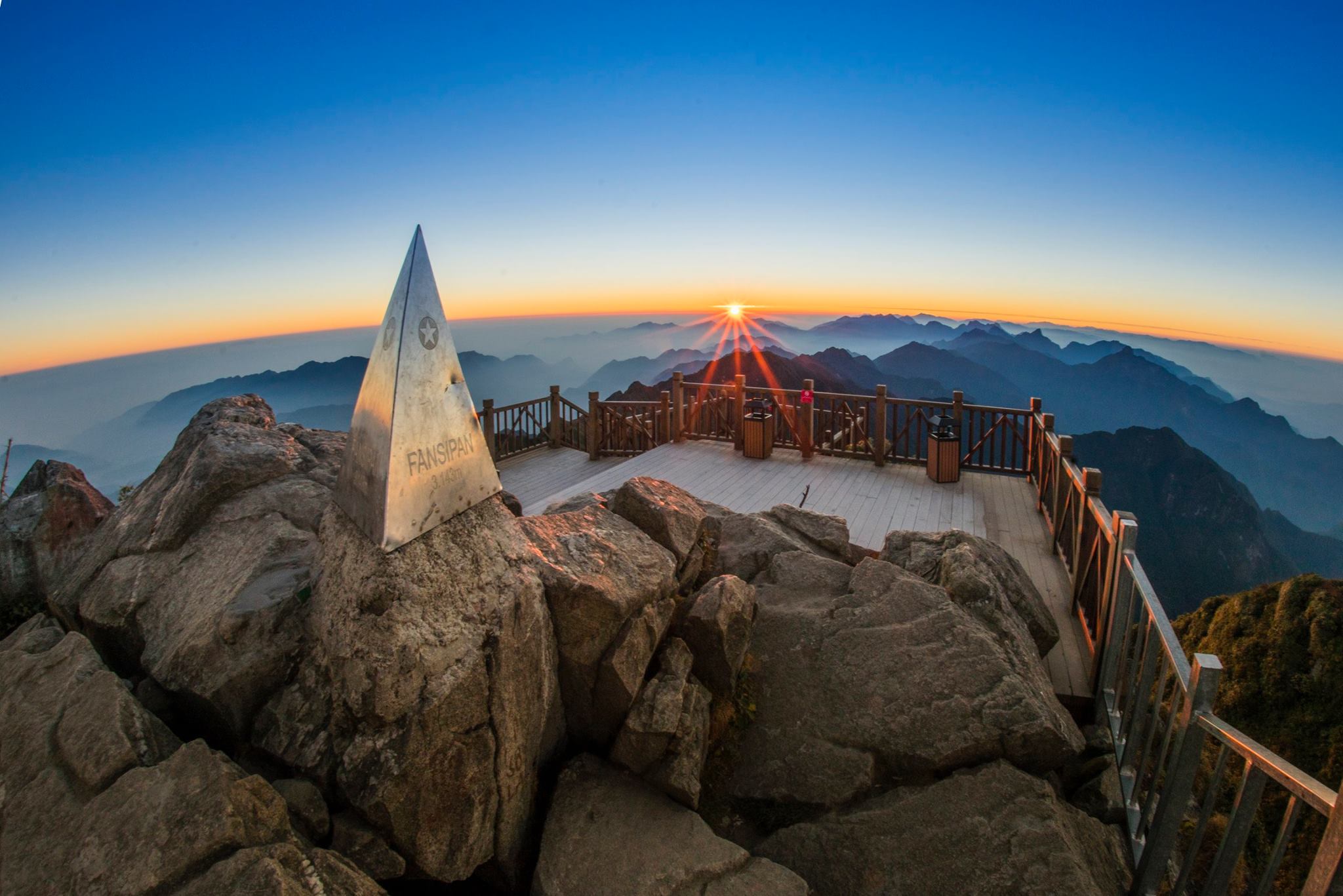 Sapa Fansipan Peak