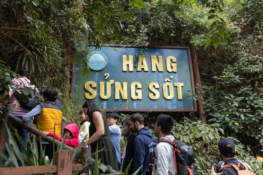 Sung Sot cave